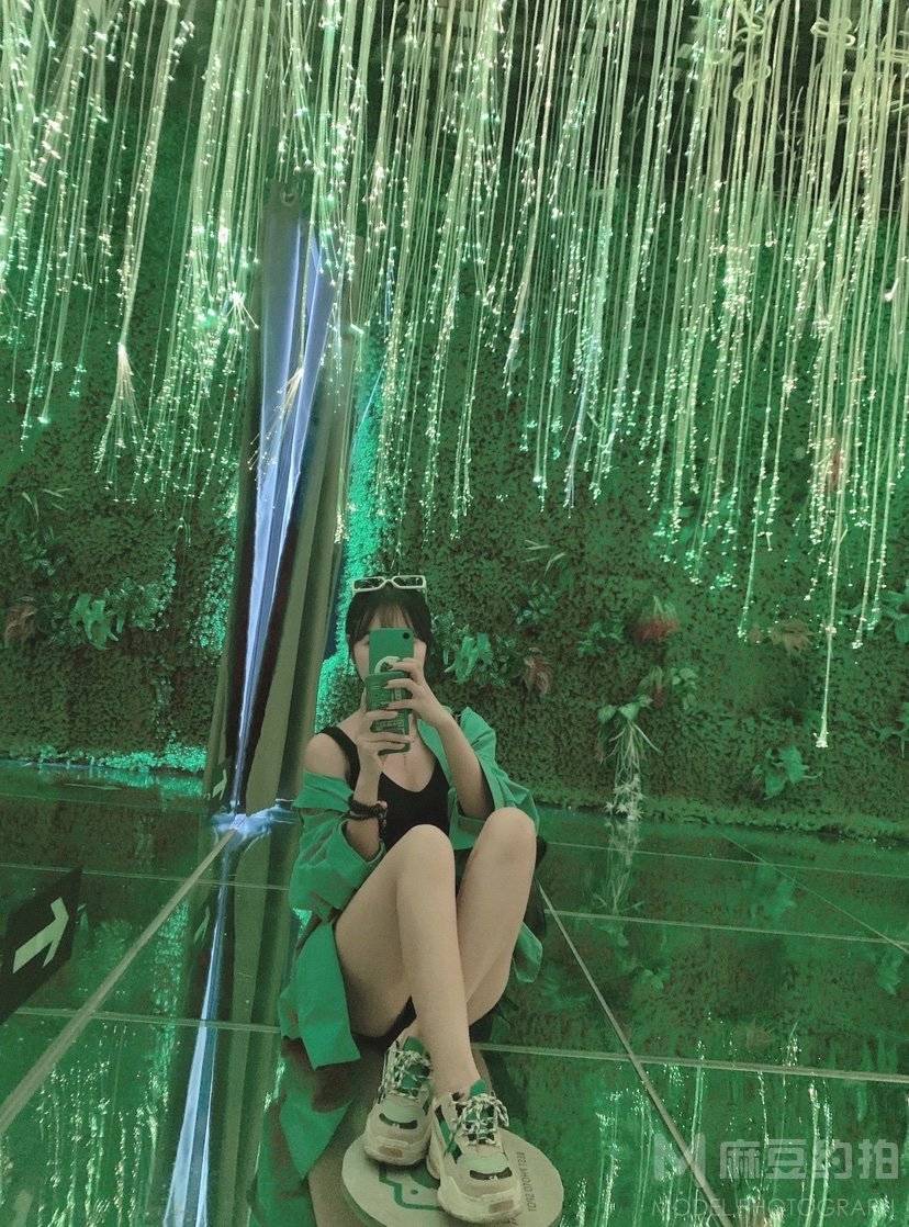 清新模特