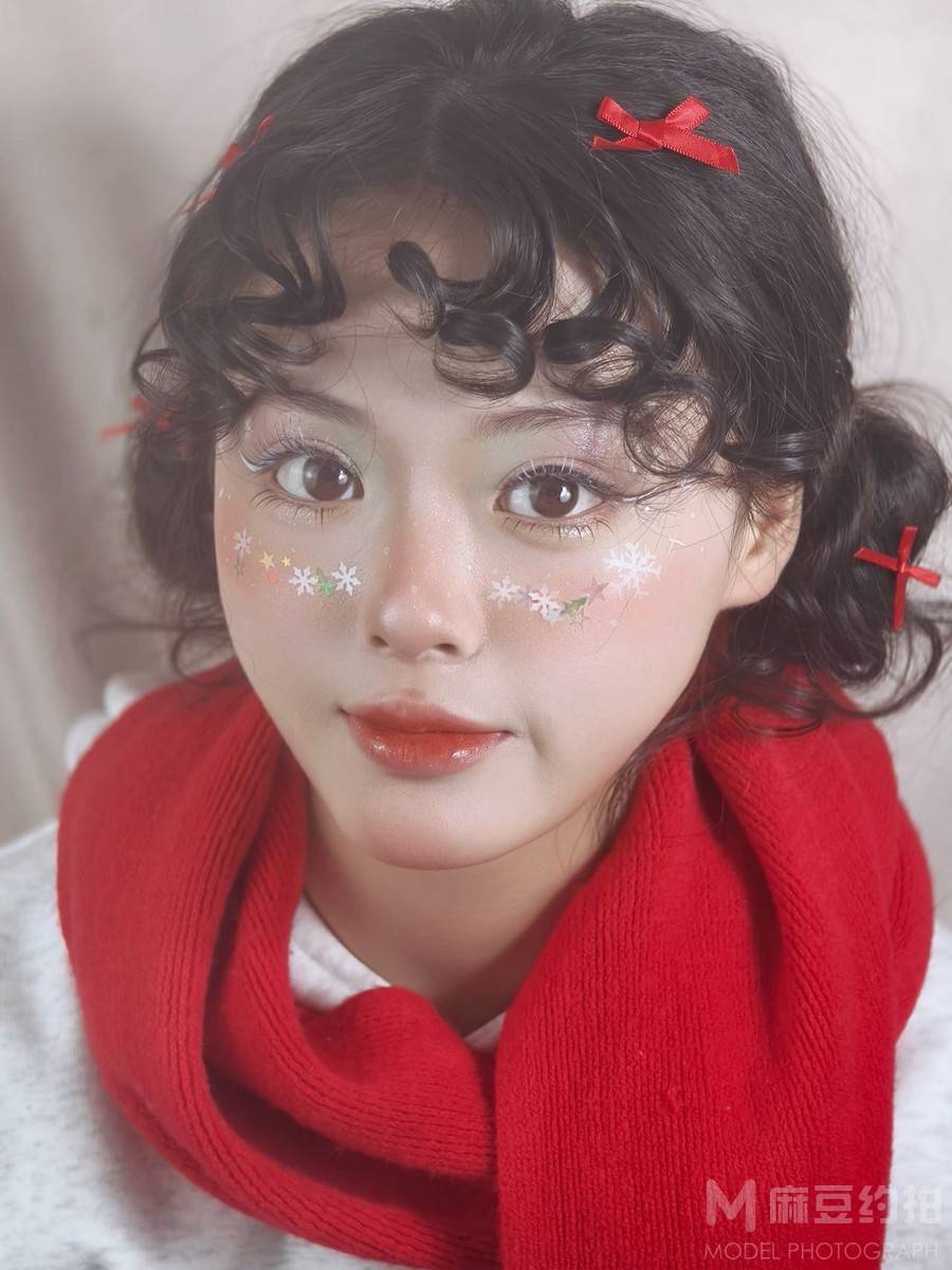 妆容模特