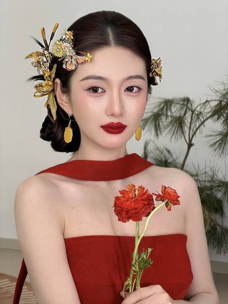 妆容模特