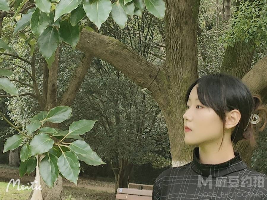 校园模特