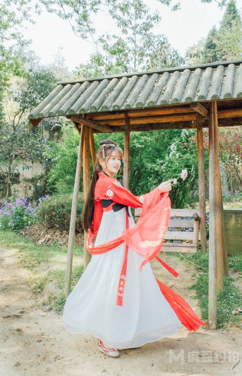 汉服模特