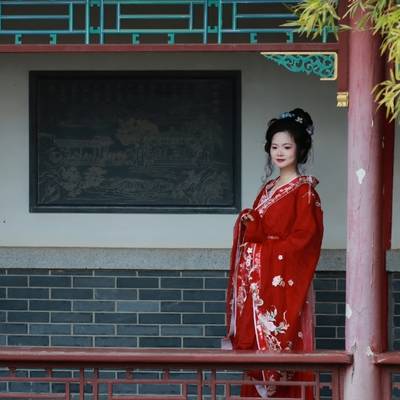 汉服模特