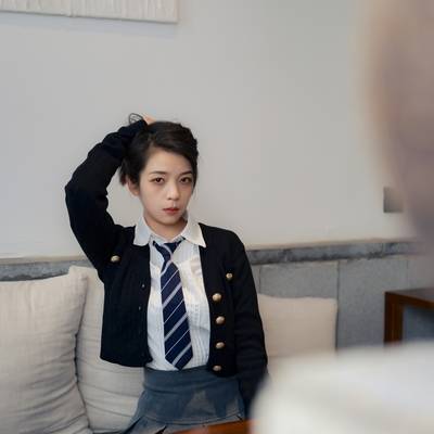 情绪模特