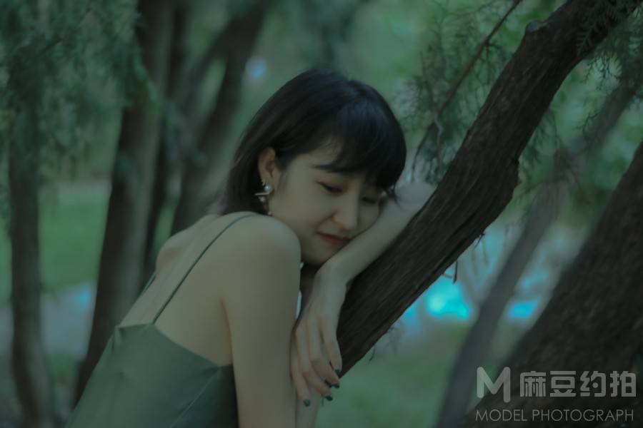 清新模特
