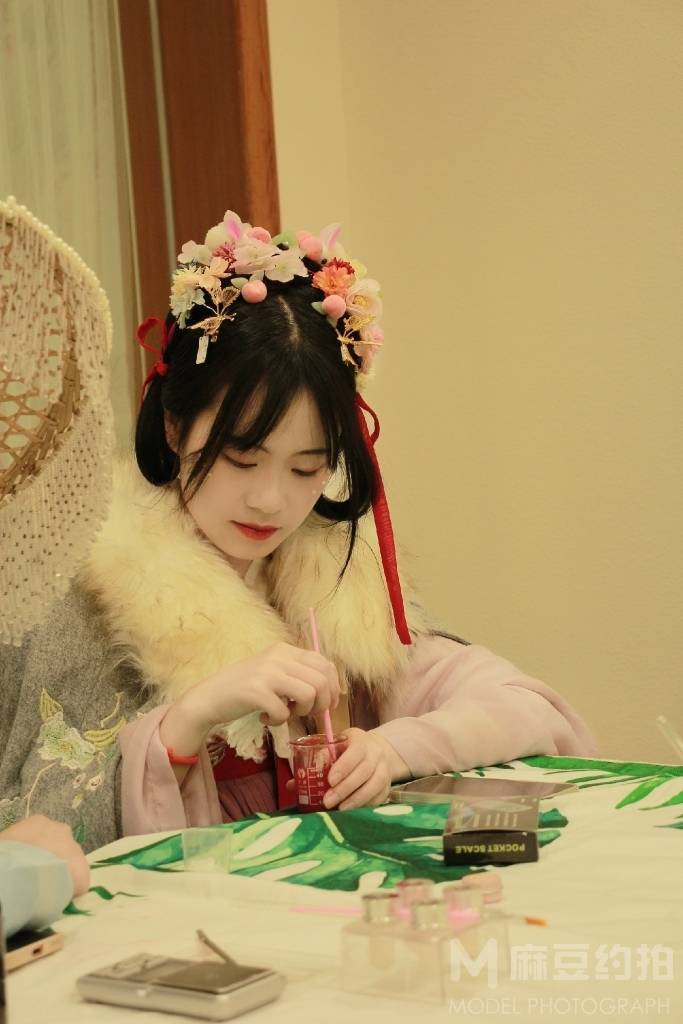 汉服模特