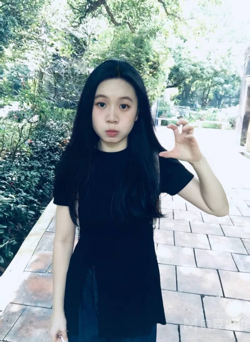 少女模特