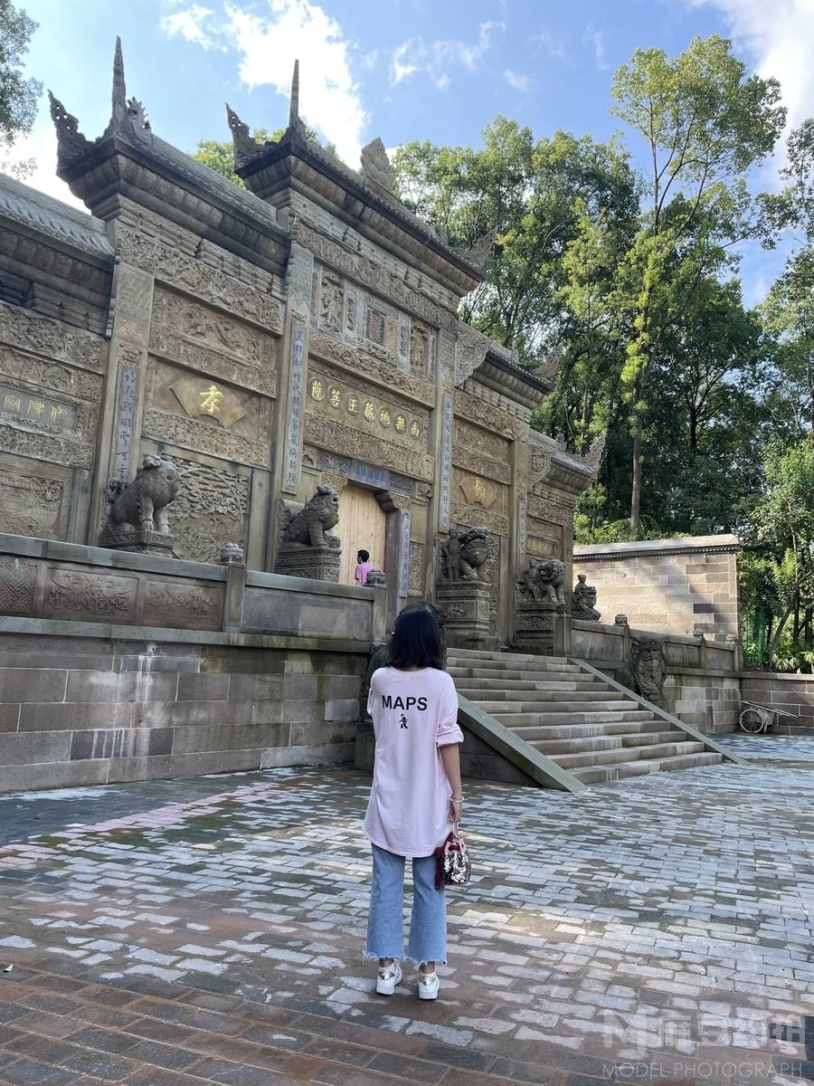 民国模特