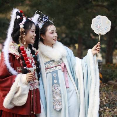 汉服模特