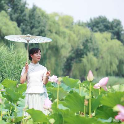 汉服模特