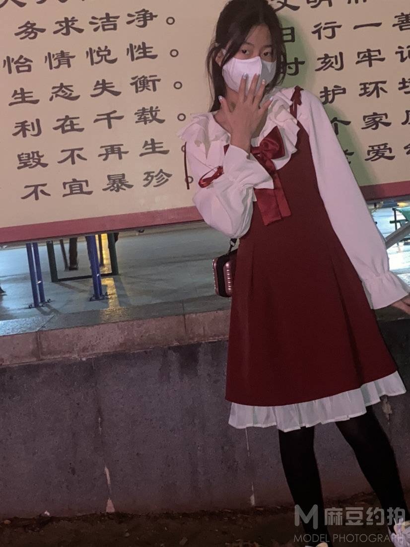 校园模特