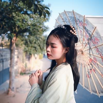汉服模特