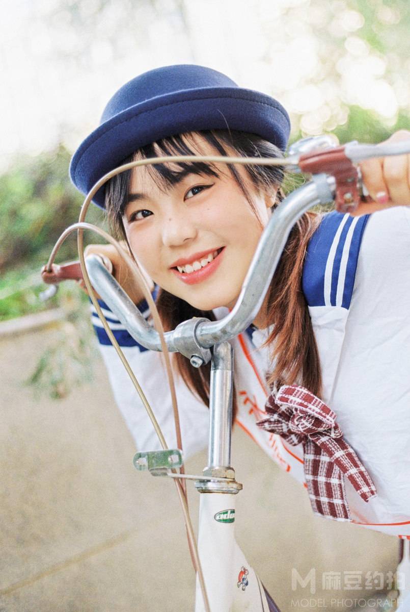 胶片模特