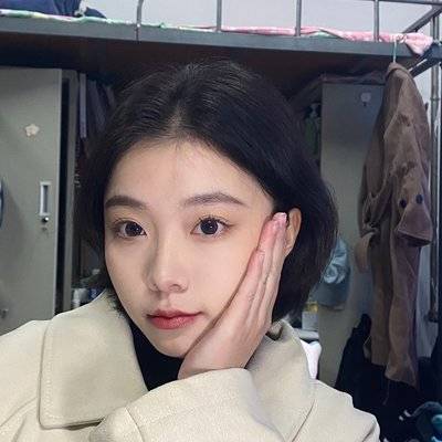 宝丽来模特