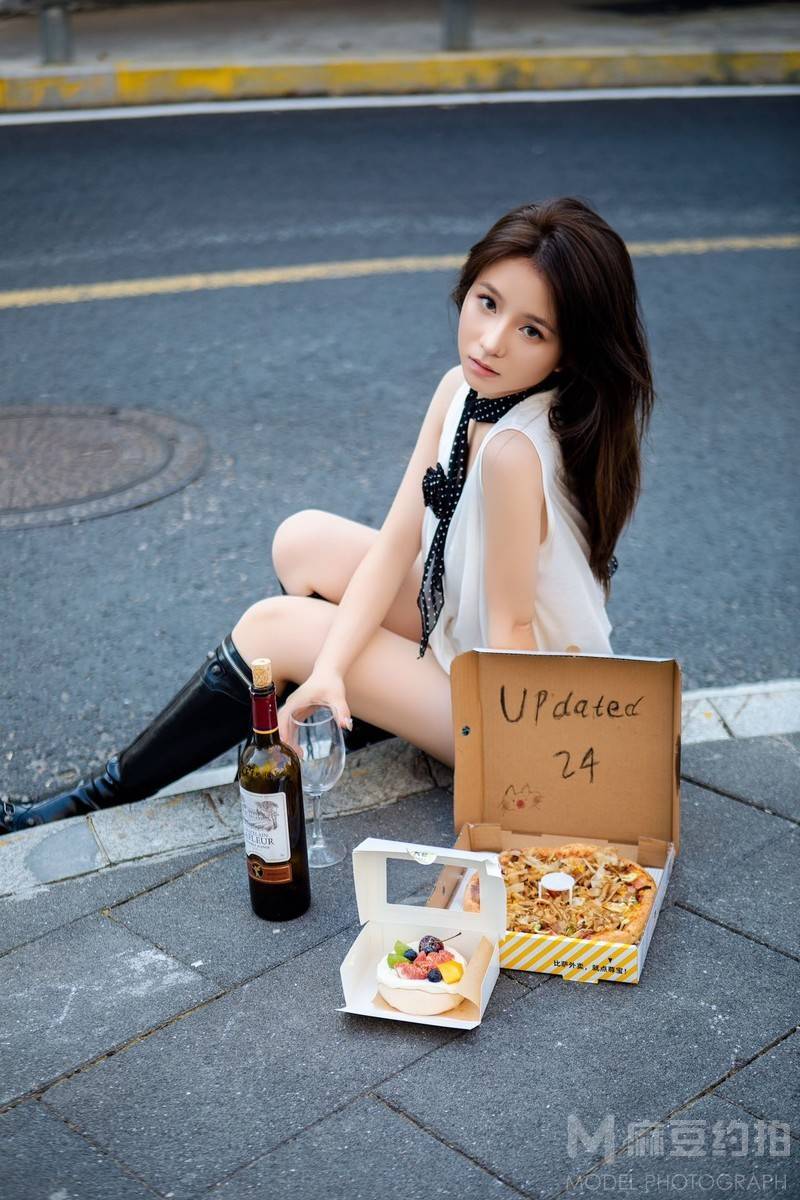 妆容模特