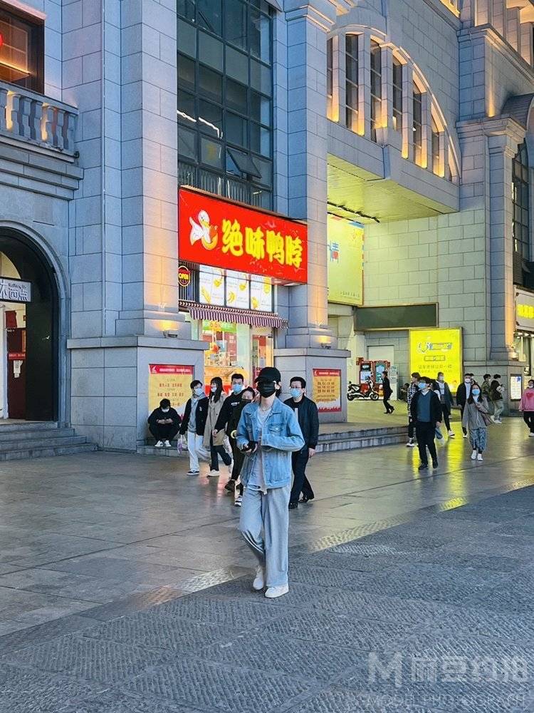 情侣模特