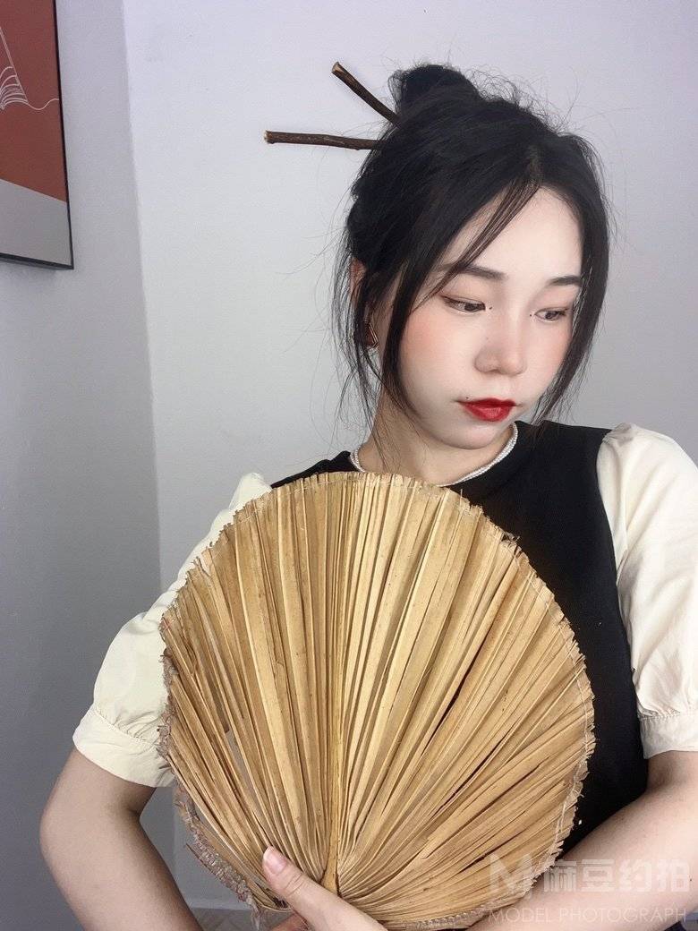 民国模特