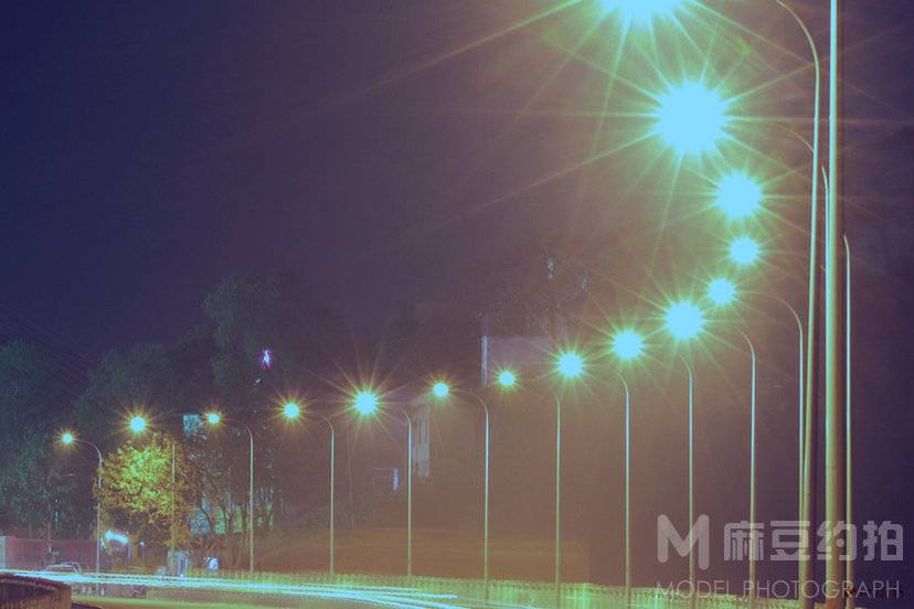 夜景模特