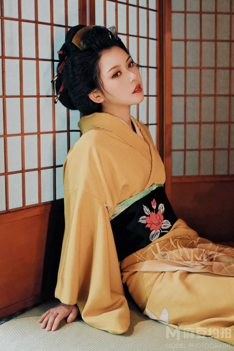 和服模特