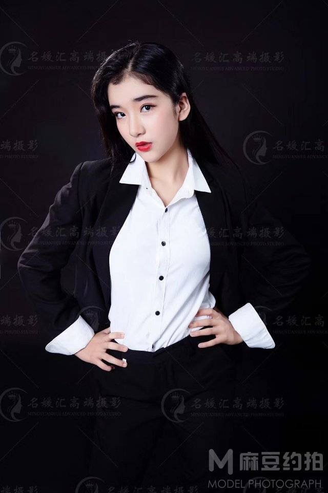 商务模特