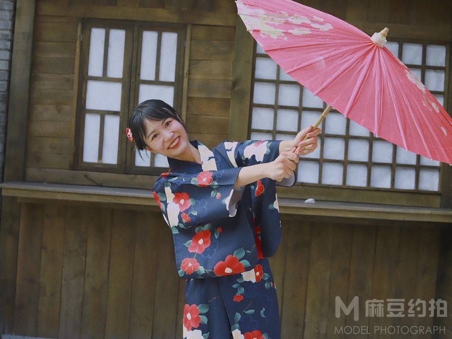 和服模特