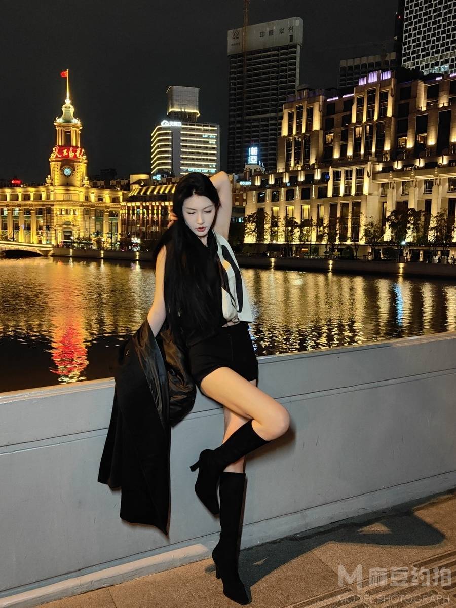夜景模特