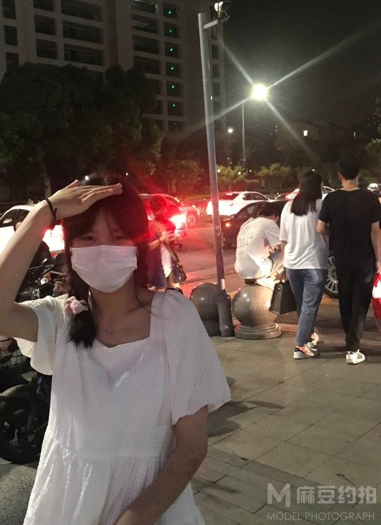 校园模特