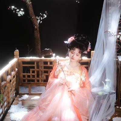 汉服模特
