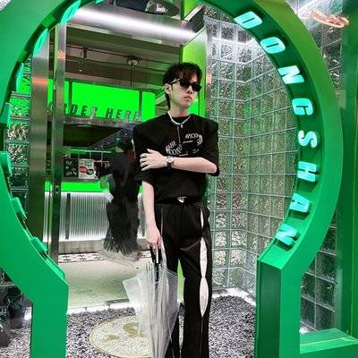暗黑模特