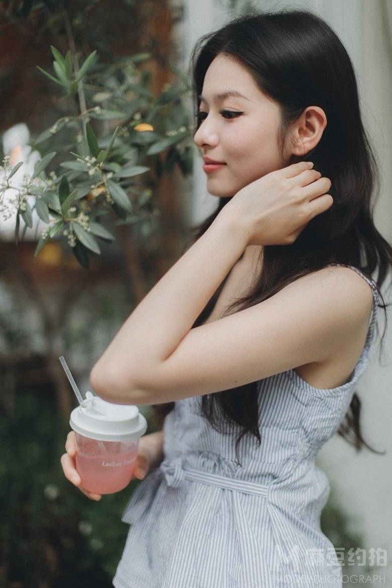 纪实模特