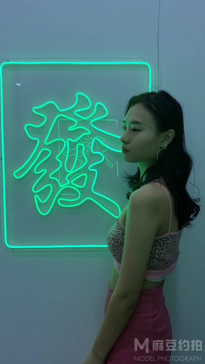 妆容模特
