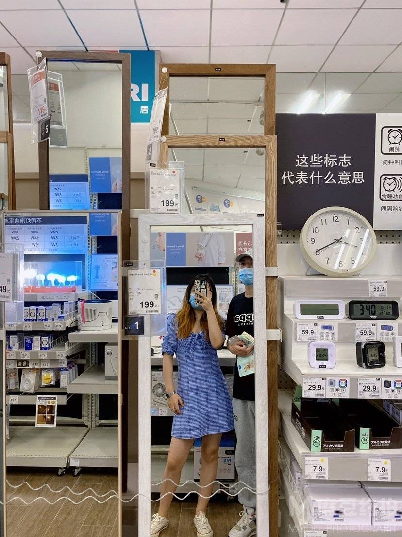 妆容模特