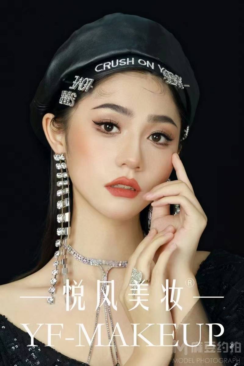 暗黑模特