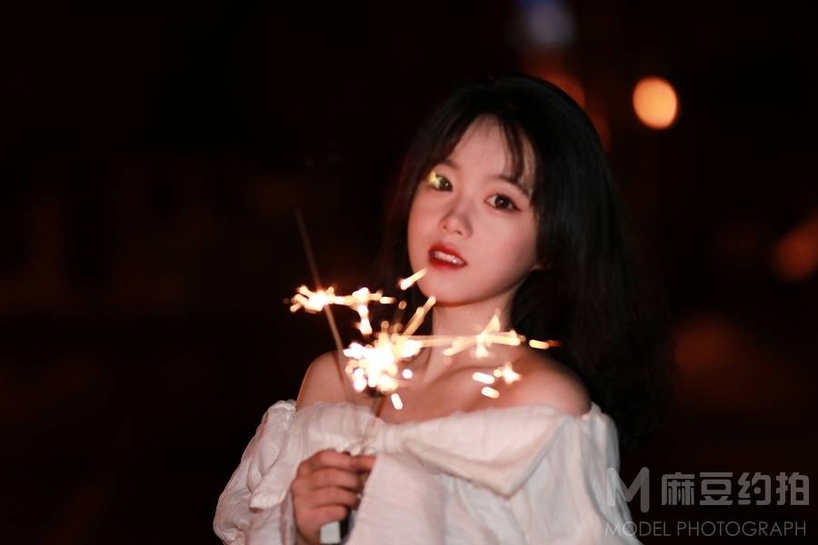 夜景模特