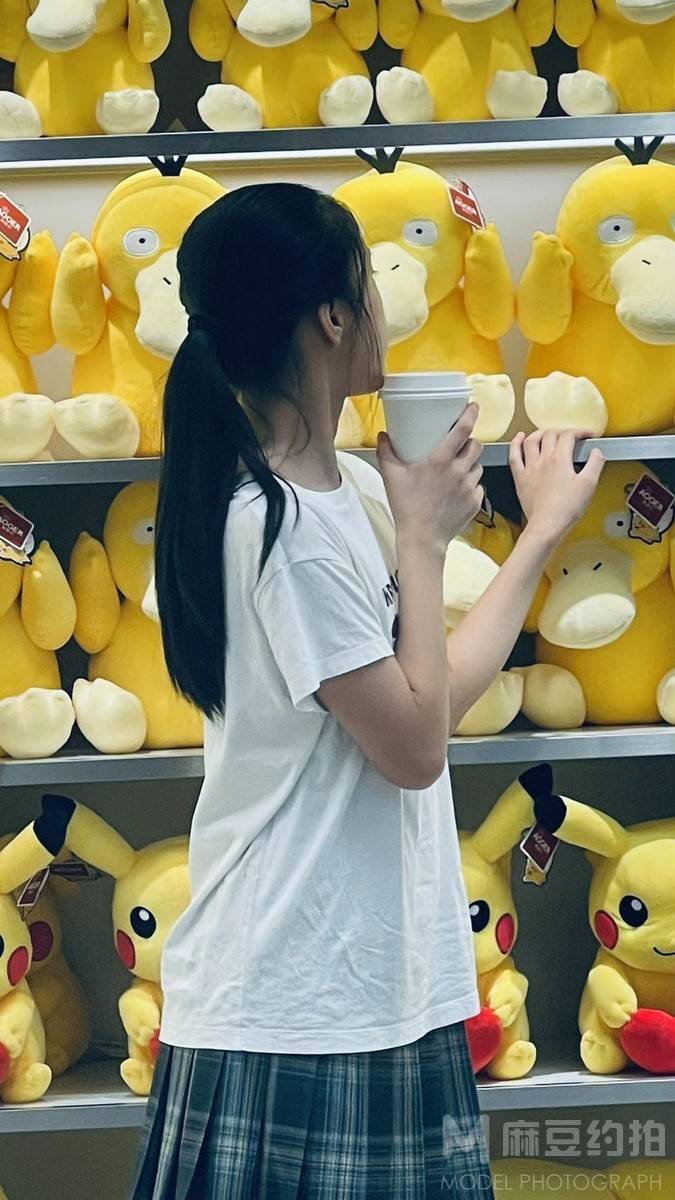 校园模特