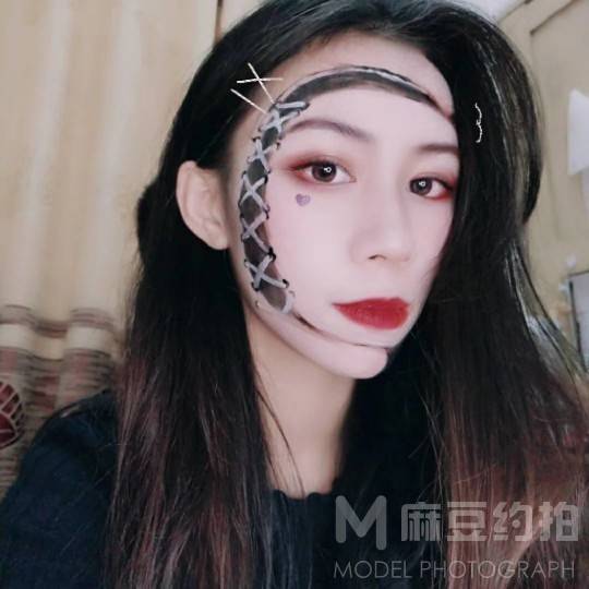 暗黑模特