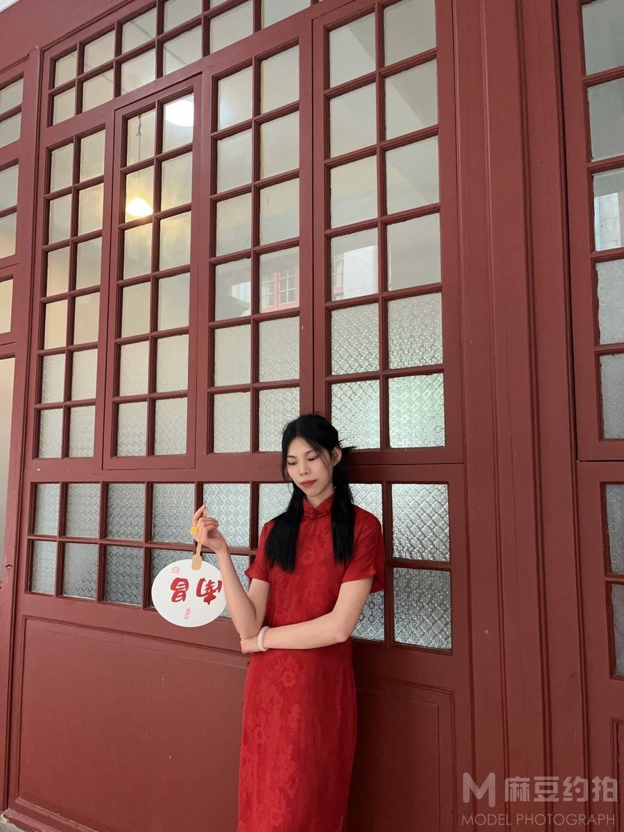 民国模特