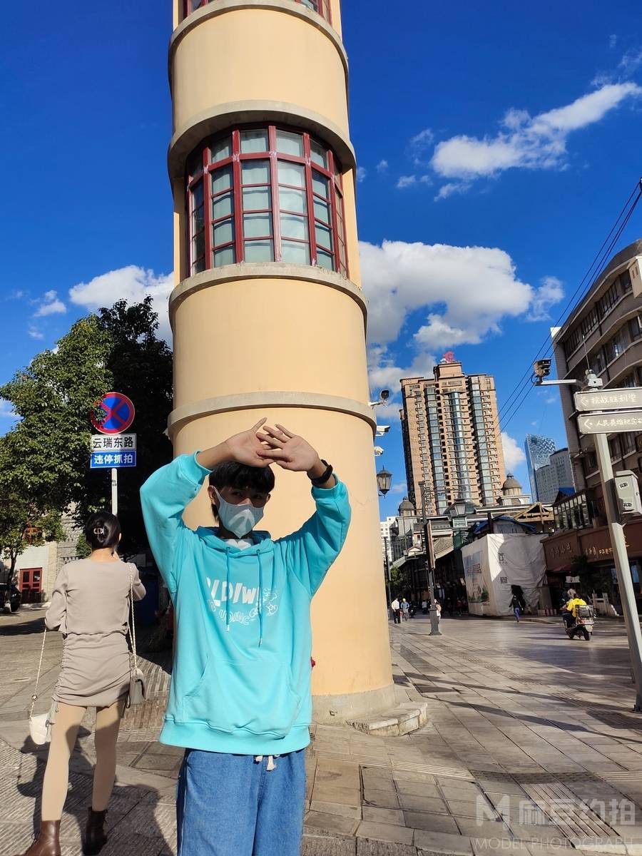 清新模特