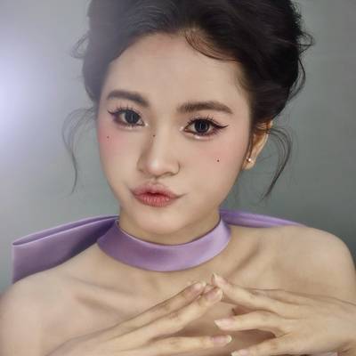 妆容模特