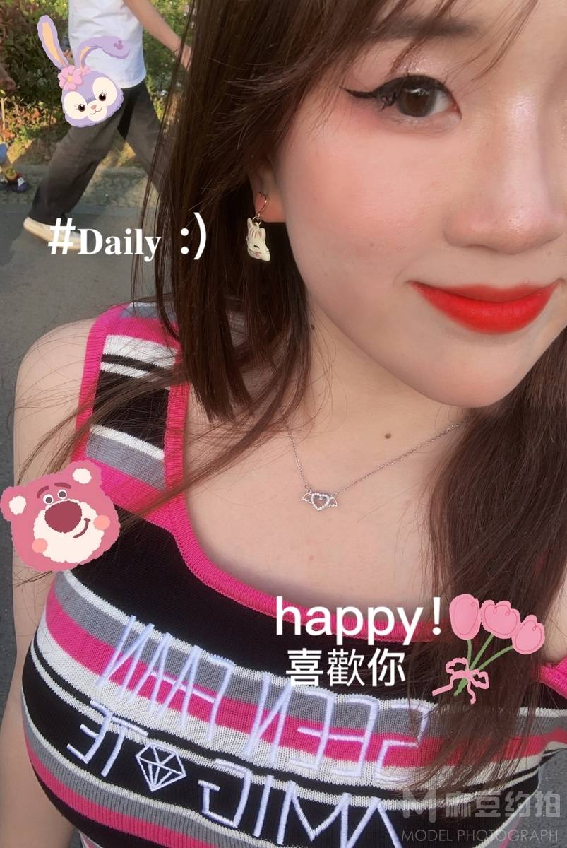 校园模特