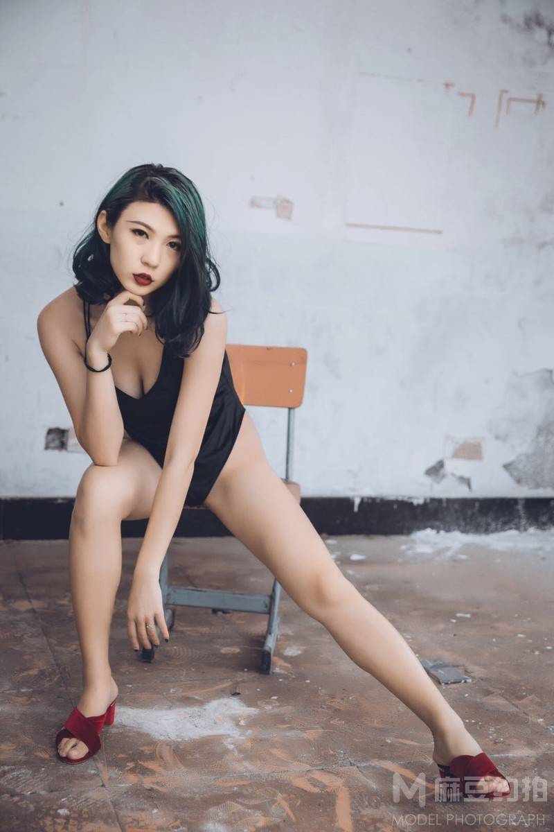 暗黑模特