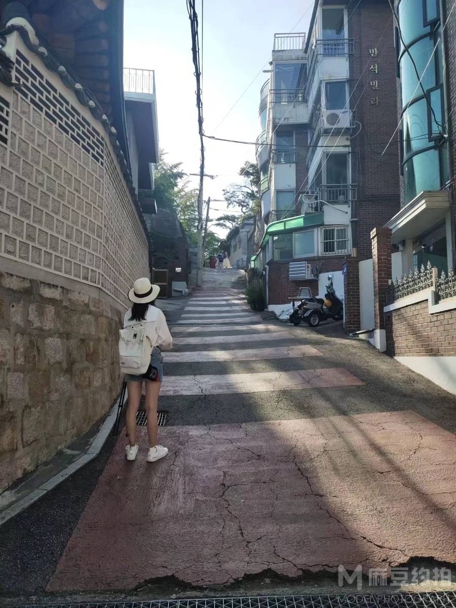 纪实模特