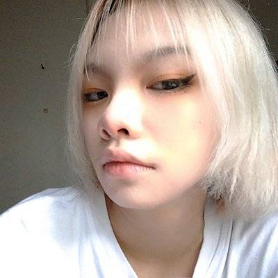 黑白模特
