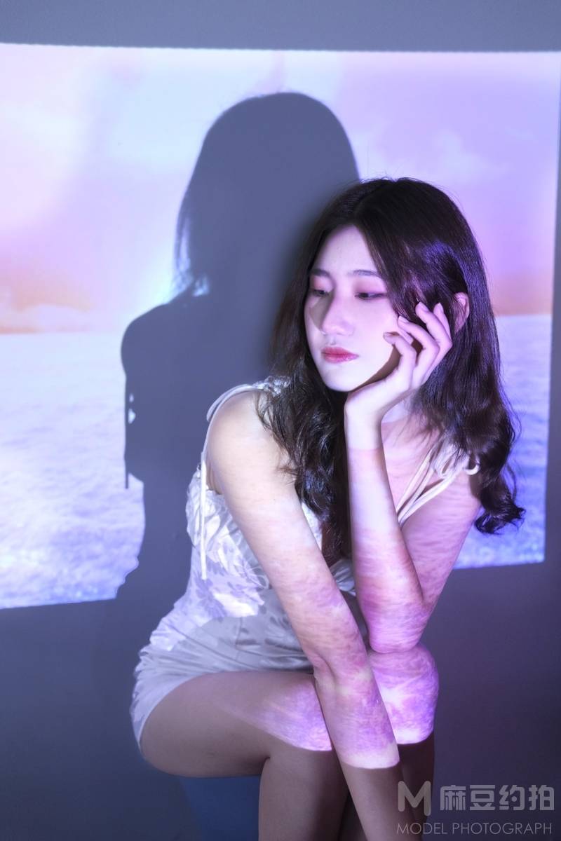 胶片模特