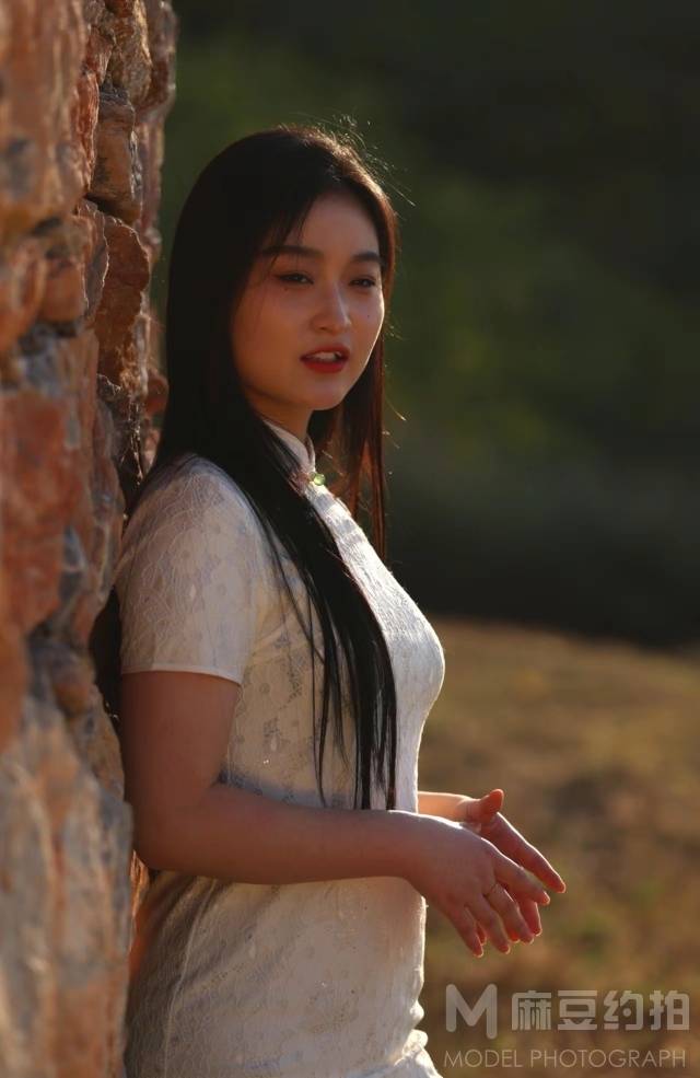 黑白模特