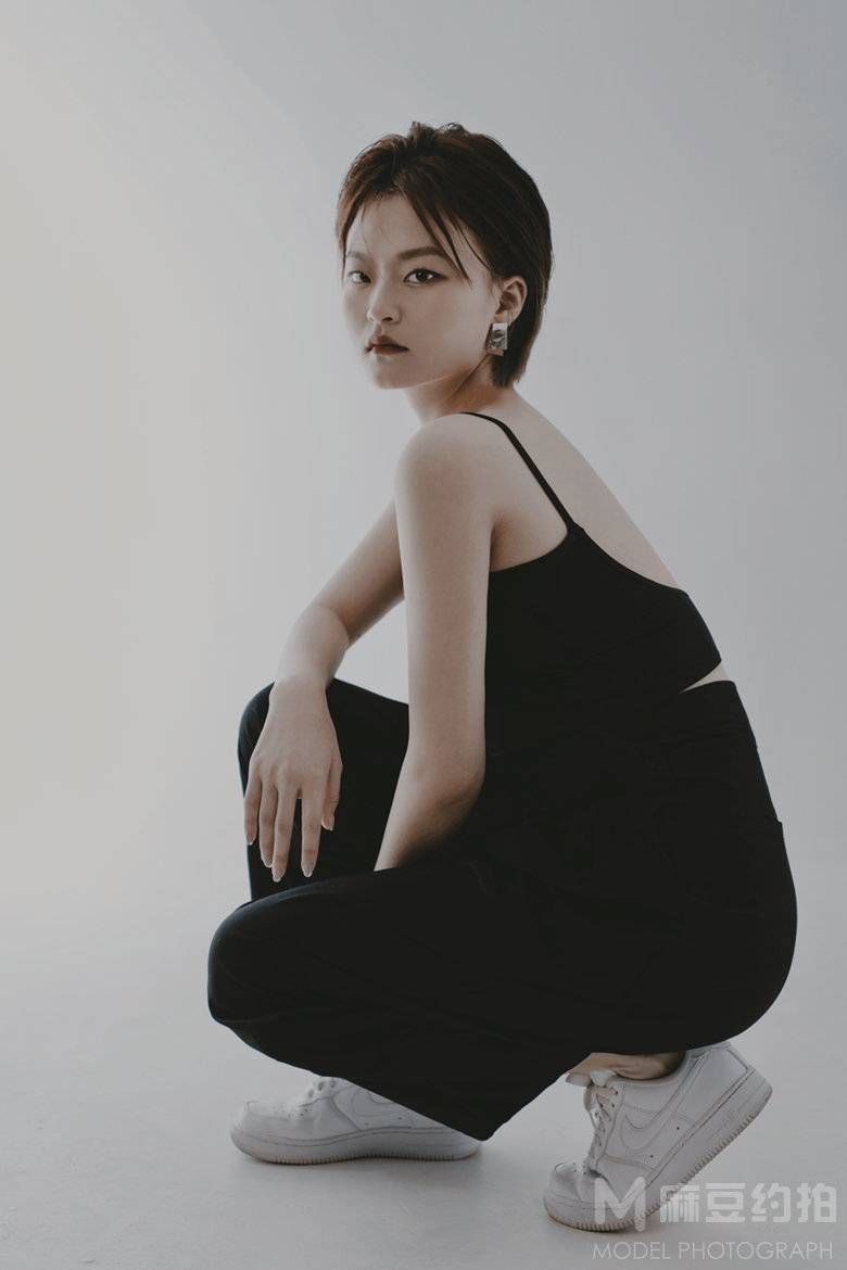 暗黑模特