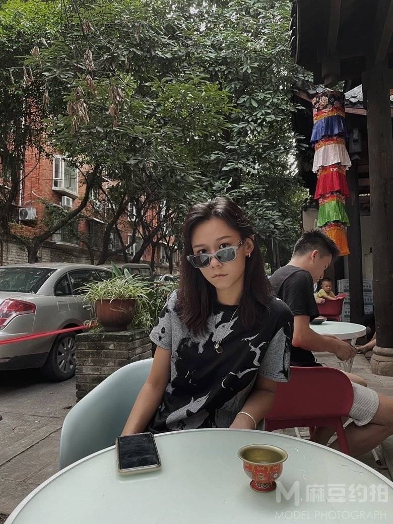 暗黑模特