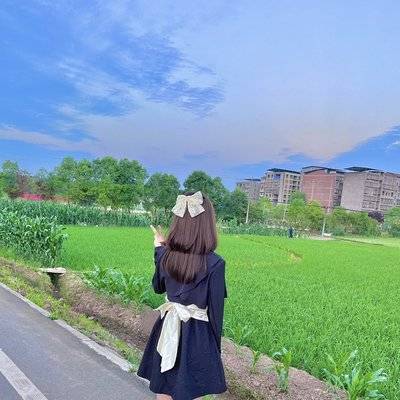 黑白模特