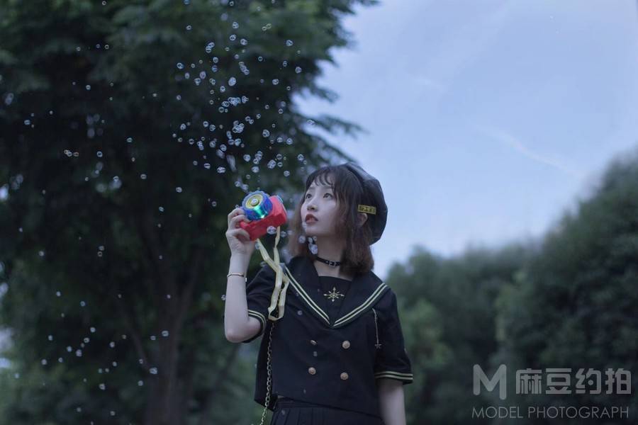 校园模特