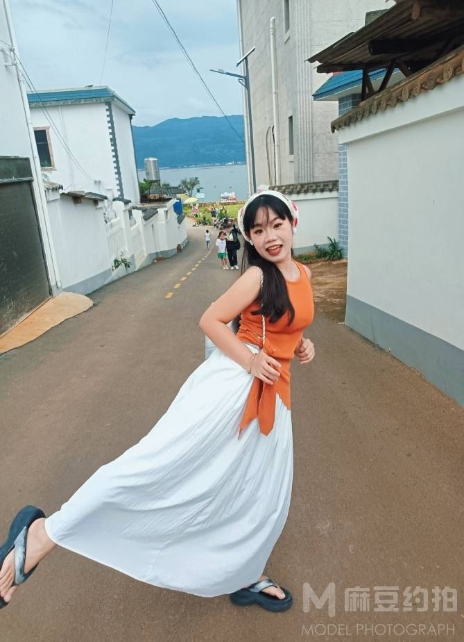 清新模特