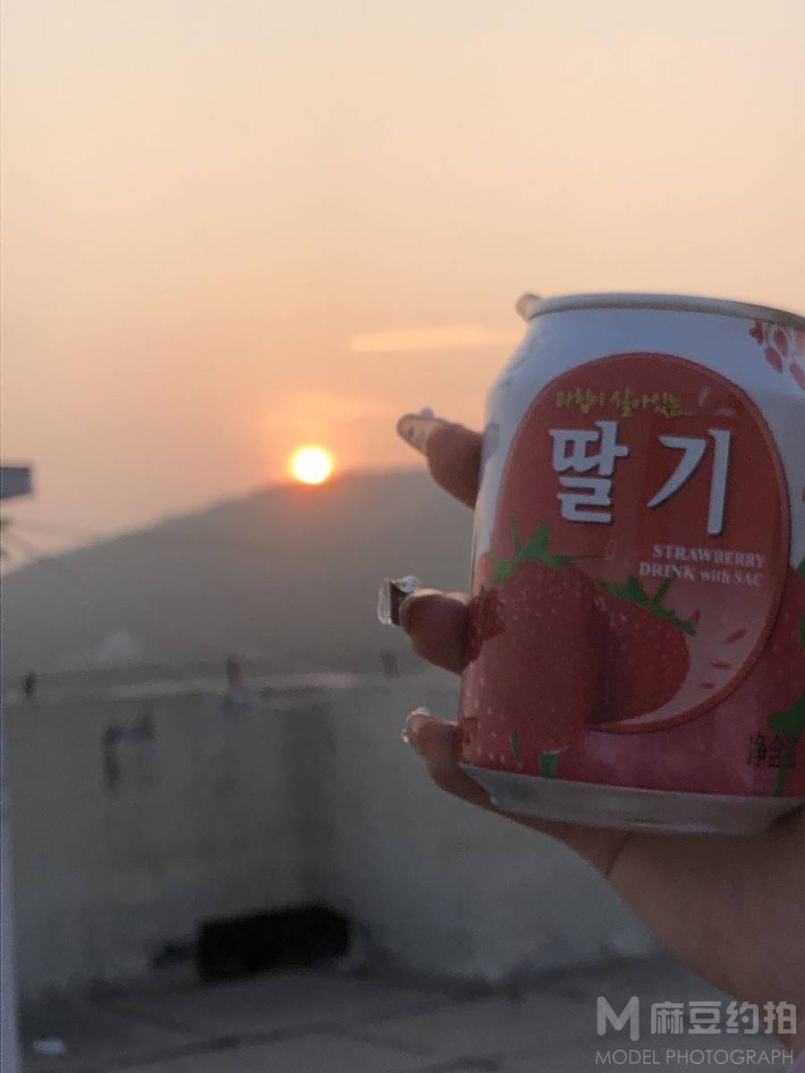 清新模特